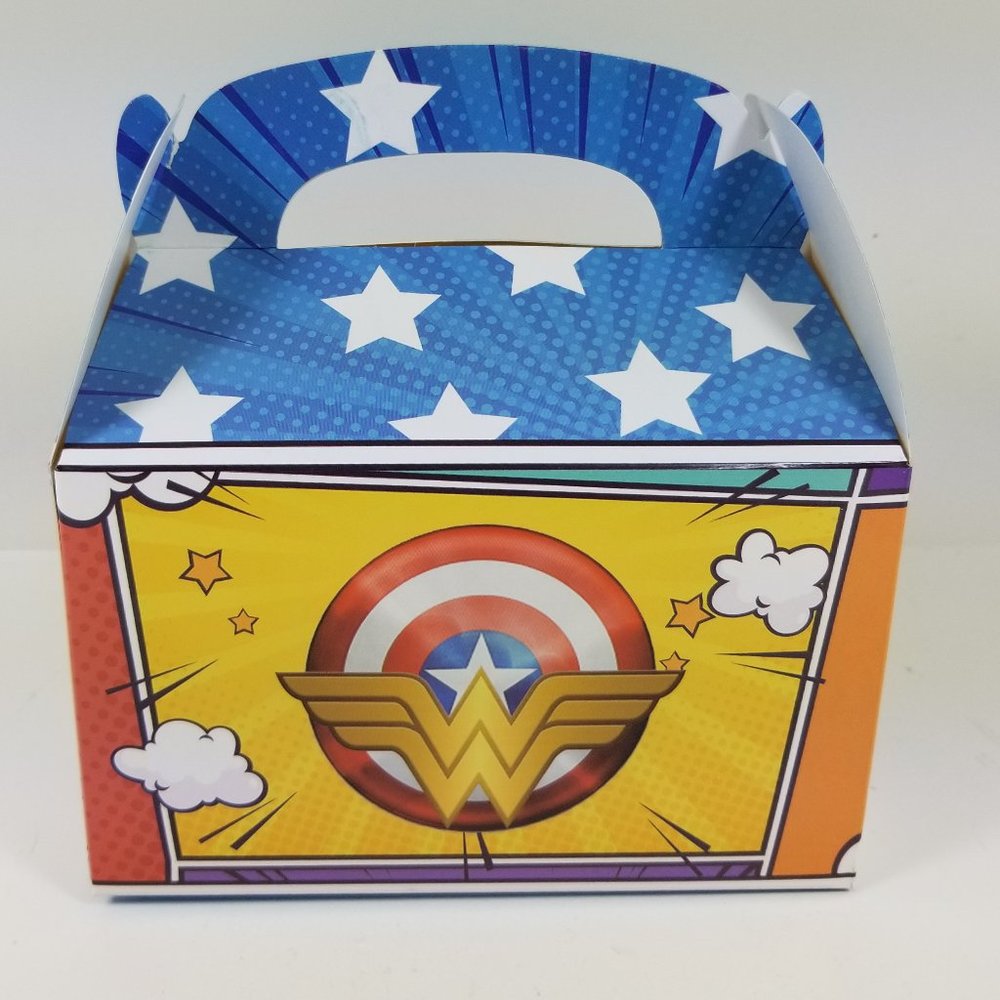 Wonder Woman favor boxes 4 of each style 4 styles 5 3/4" X 3 1/2" 16 pc pack